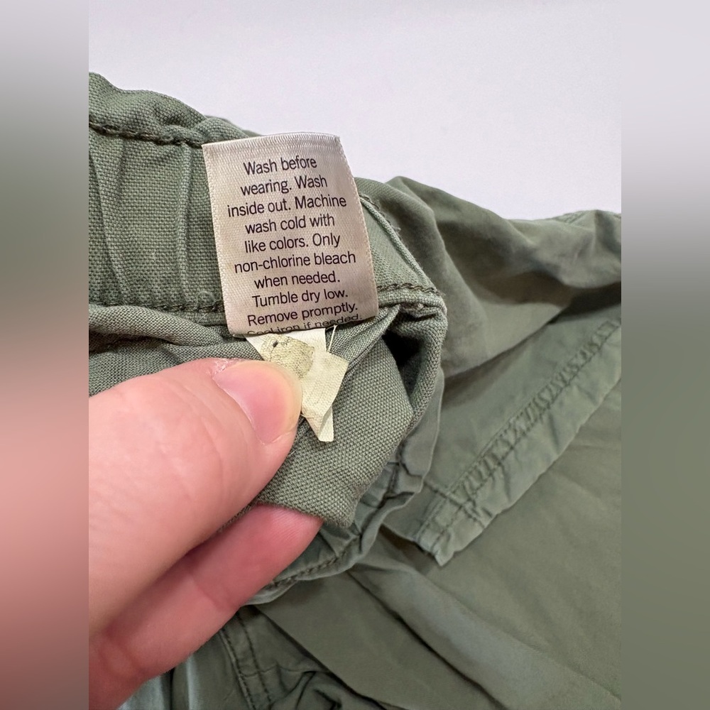 Sonoma (KOHLS) olive green capri pants size large with 26” inseam, worn twice - Picture 6 of 7